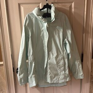 The north face women’s rain jacket.